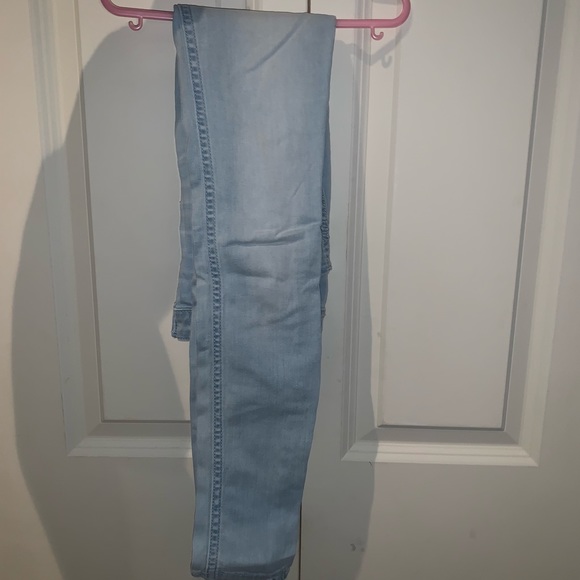 Hollister skinny jeans - Picture 3 of 5